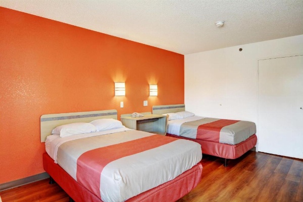 Motel 6-Wethersfield, CT - Hartford image 10