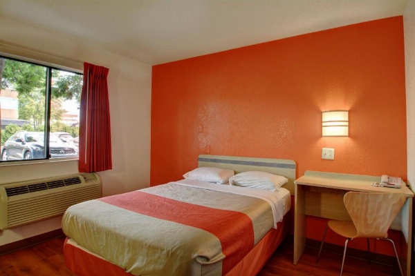 Motel 6-Wethersfield, CT - Hartford image 13