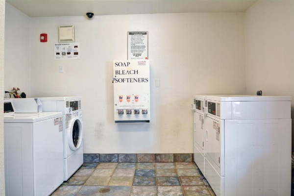 Motel 6-Wethersfield, CT - Hartford image 19
