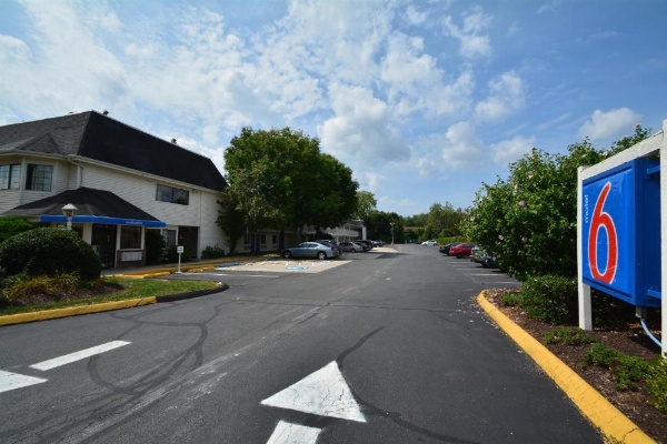 Motel 6-Wethersfield, CT - Hartford image 23